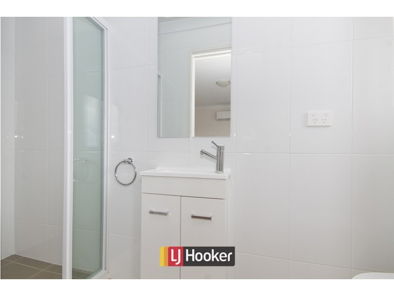 15/293 Flemington Road, Franklin ACT 2913