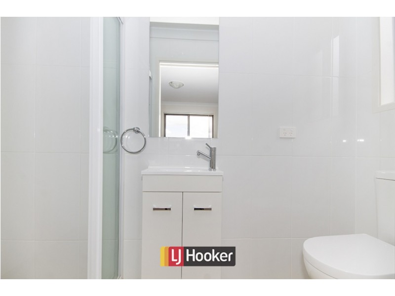 15/293 Flemington Road, Franklin ACT 2913