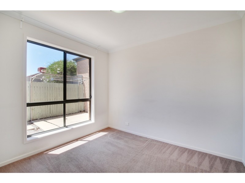14 Whitmore Crescent, Watson ACT 2602