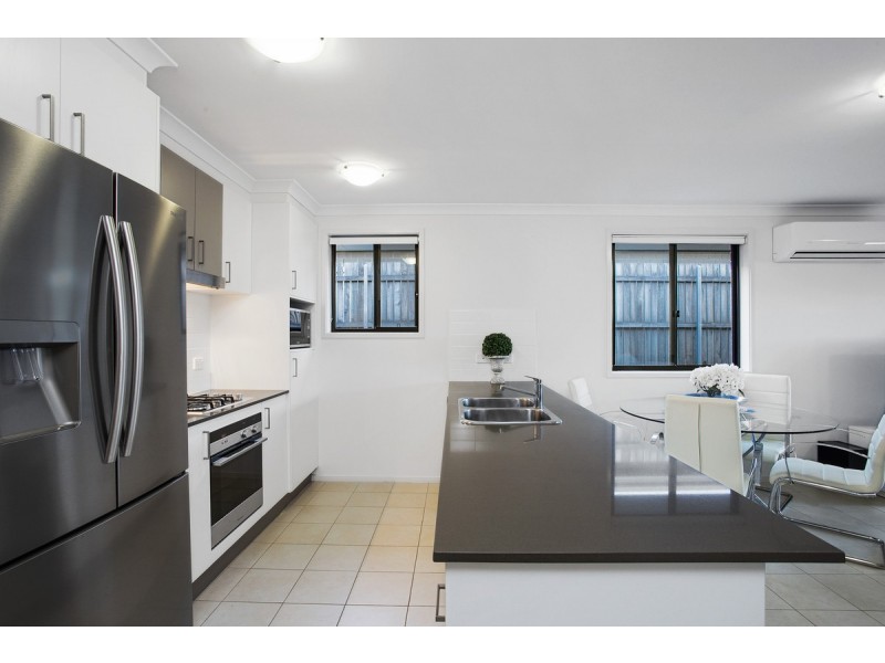 94 Burrumarra Avenue, Ngunnawal ACT 2913