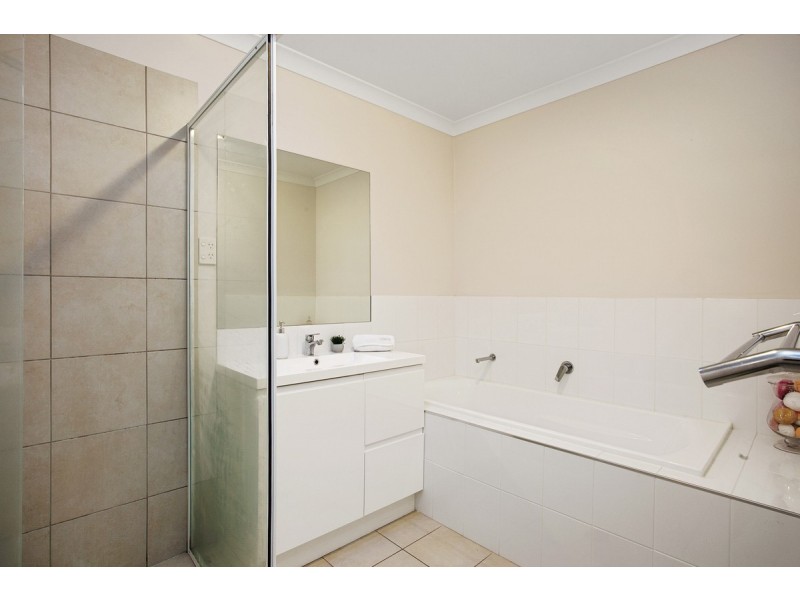 94 Burrumarra Avenue, Ngunnawal ACT 2913