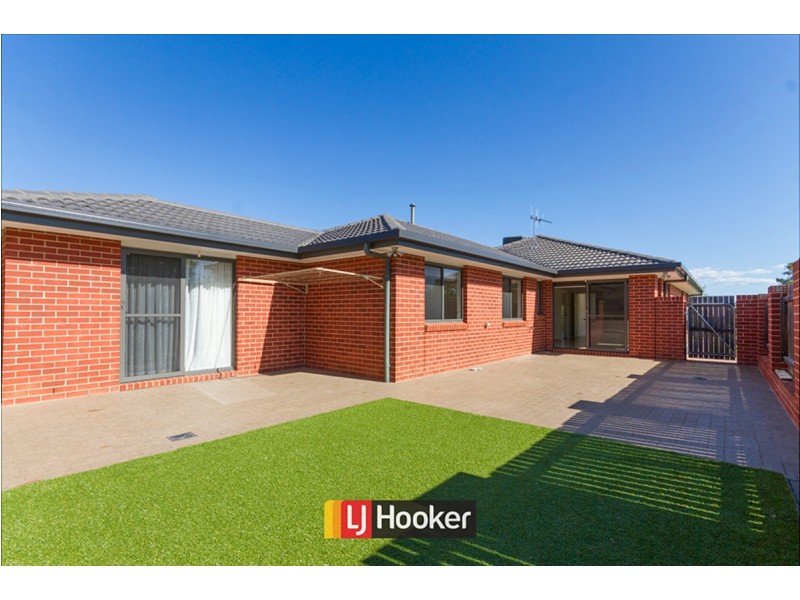 1 Epstein Street, Franklin ACT 2913