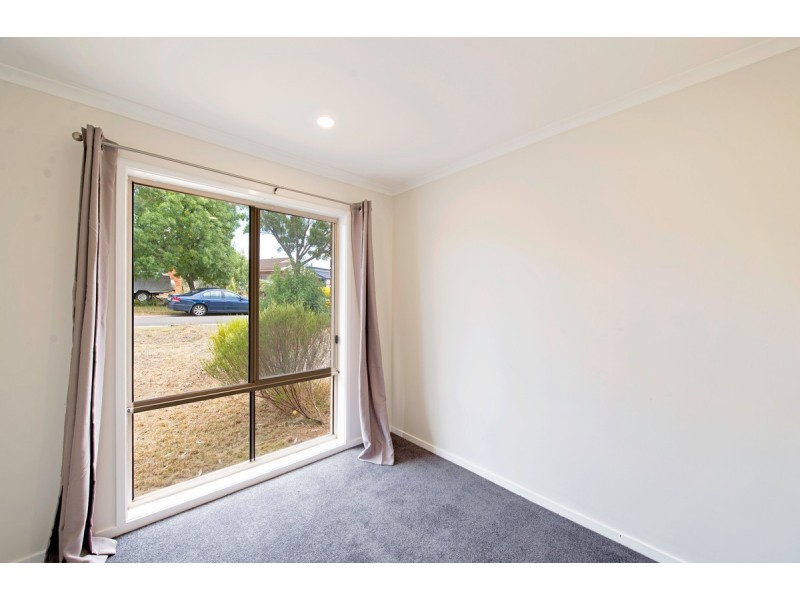 24 Bargang Crescent, Ngunnawal ACT 2913