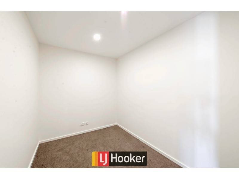 90/230 Flemington Road, Harrison ACT 2914