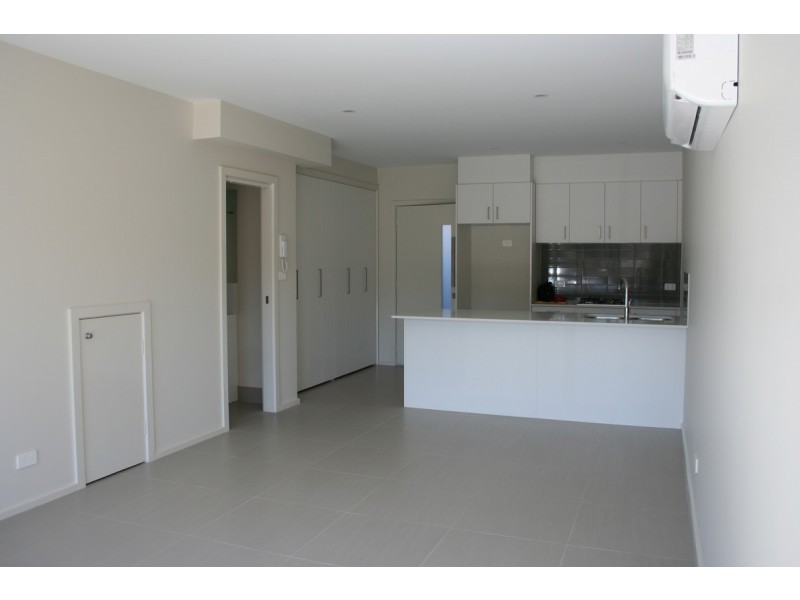 2/8 Robson Street, Garran ACT 2605