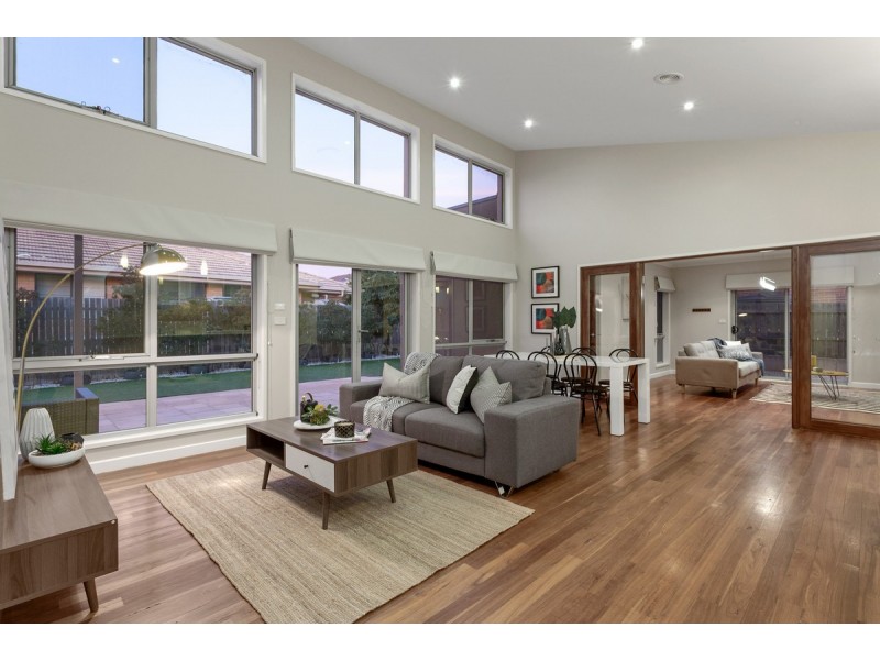 14 Paquita Street, Forde ACT 2914