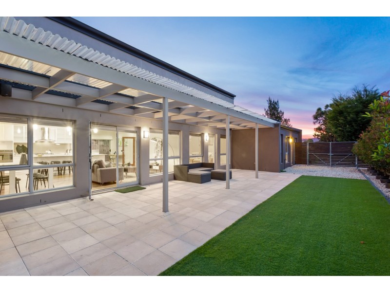 14 Paquita Street, Forde ACT 2914