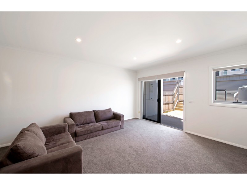 145/142 Mapleton Avenue, Harrison ACT 2914