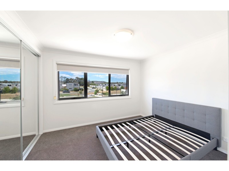 145/142 Mapleton Avenue, Harrison ACT 2914