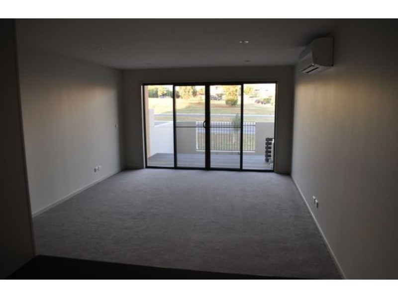 44/303 Flemington Road, Franklin ACT 2913