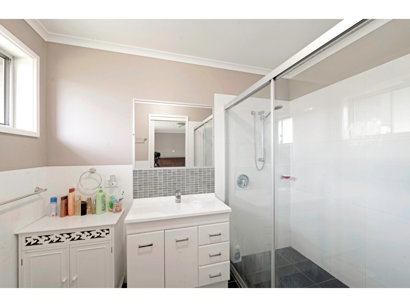 7 Ivy Kent Street, Forde ACT 2914