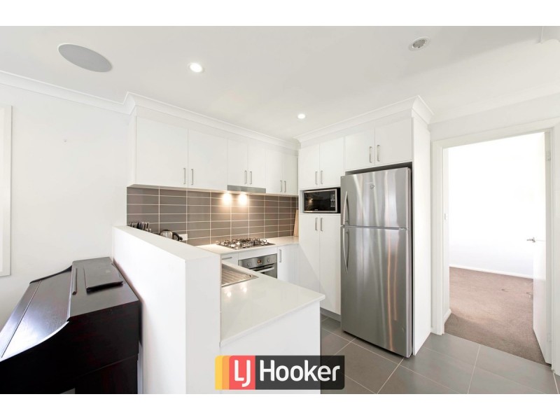 1 Edna Thompson Street, Casey ACT 2913