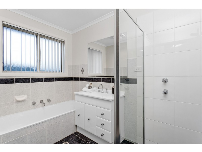 36 Forest Drive, Jerrabomberra NSW 2619