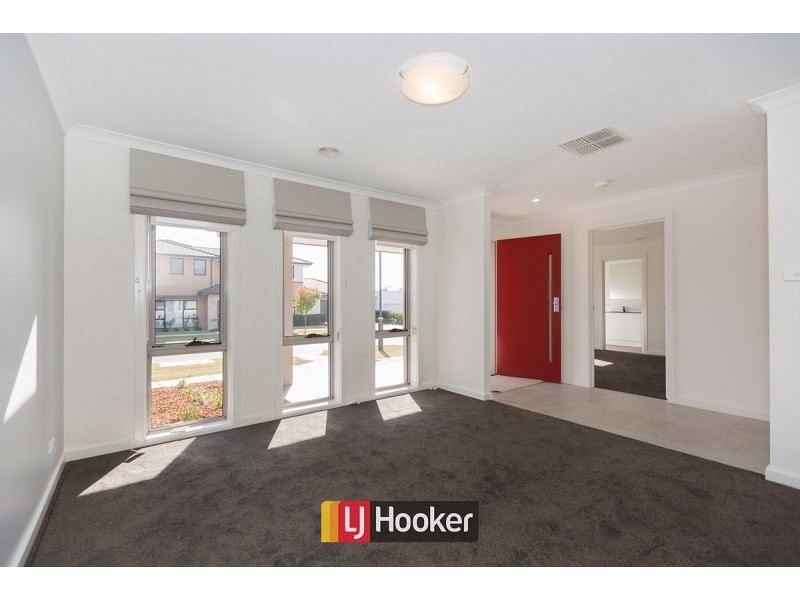 16 Turbayne Crescent, Forde ACT 2914