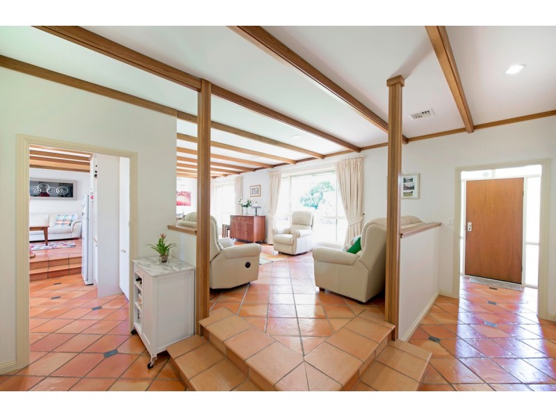 5 Shara Place, Ngunnawal ACT 2913