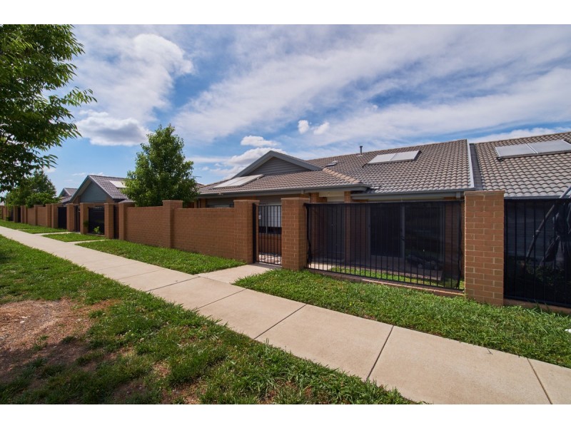 17/10 Charles Perkins Circuit, Bonner ACT 2914