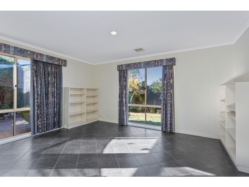 30 Amagula Avenue, Ngunnawal ACT 2913