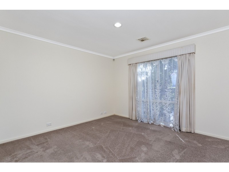 30 Amagula Avenue, Ngunnawal ACT 2913