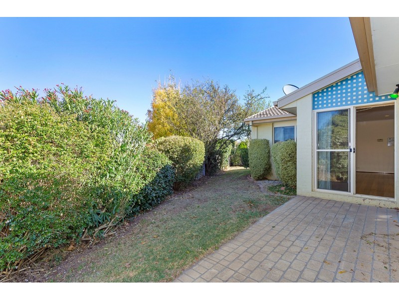 30 Amagula Avenue, Ngunnawal ACT 2913