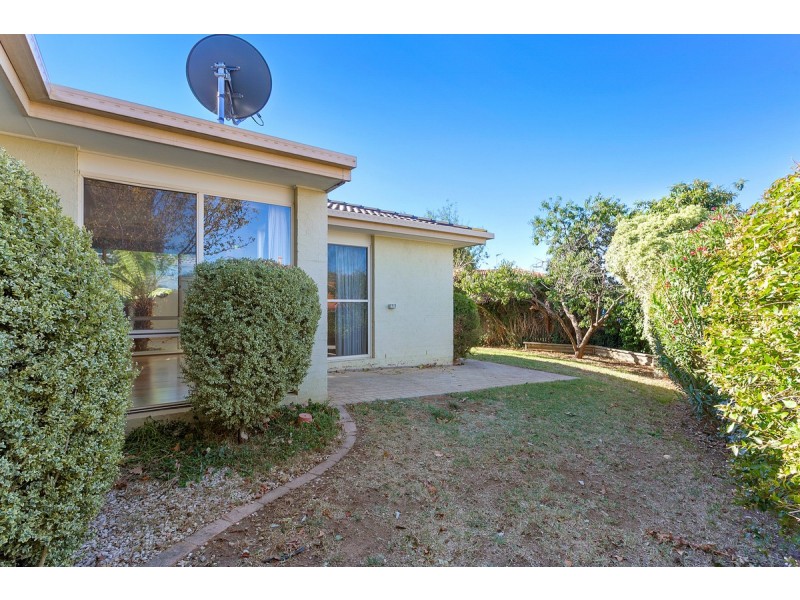30 Amagula Avenue, Ngunnawal ACT 2913