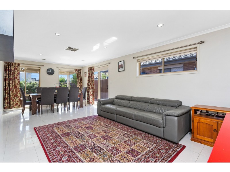 80 Christina Stead Street, Franklin ACT 2913