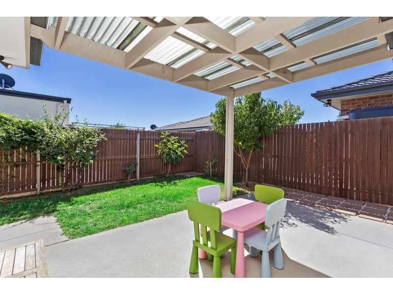 80 Christina Stead Street, Franklin ACT 2913