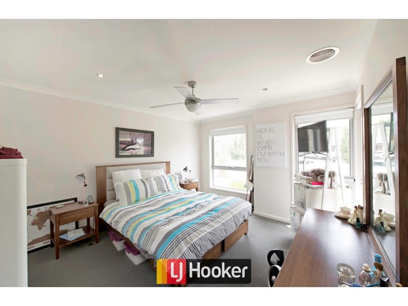 35 Paquita Street, Forde ACT 2914
