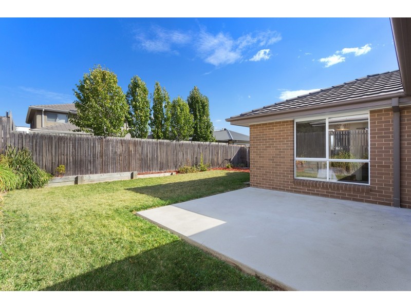 28 Handbury Way, Forde ACT 2914