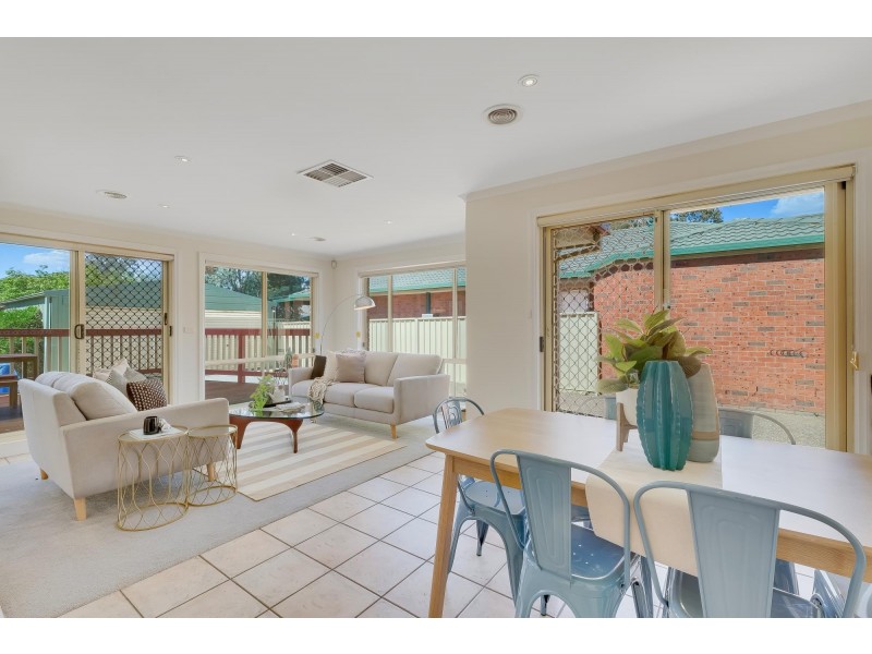 33 Corringle Close, Amaroo ACT 2914