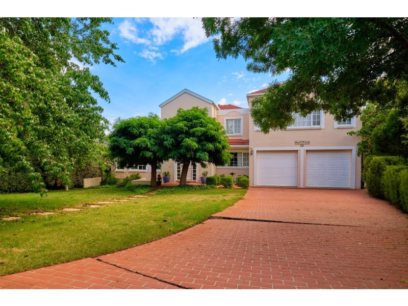 23 Apperly Close, Kambah ACT 2902