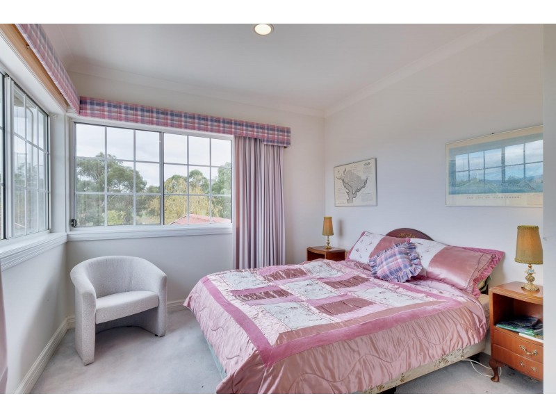 23 Apperly Close, Kambah ACT 2902