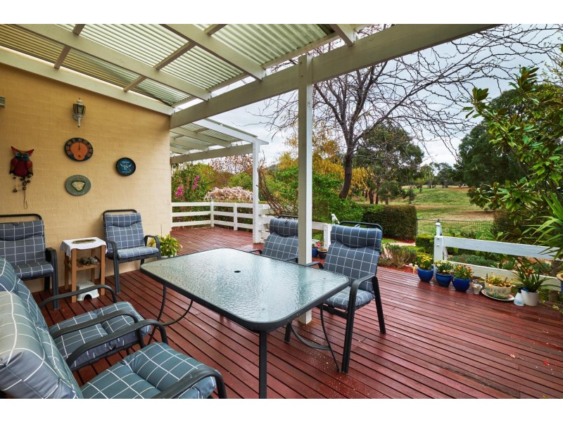 23 Apperly Close, Kambah ACT 2902