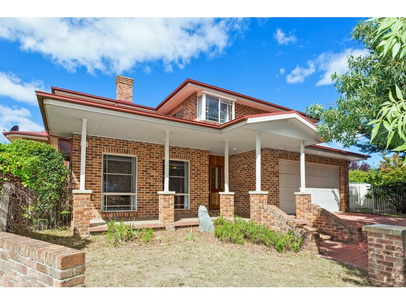 20 Gudgenby Close, Palmerston ACT 2913