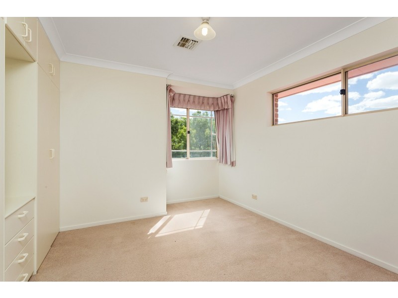 20 Gudgenby Close, Palmerston ACT 2913