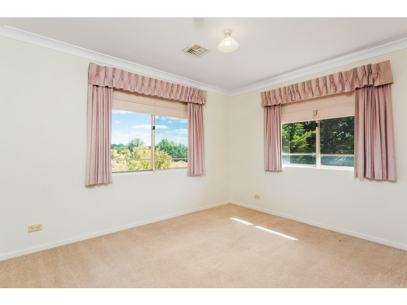 20 Gudgenby Close, Palmerston ACT 2913