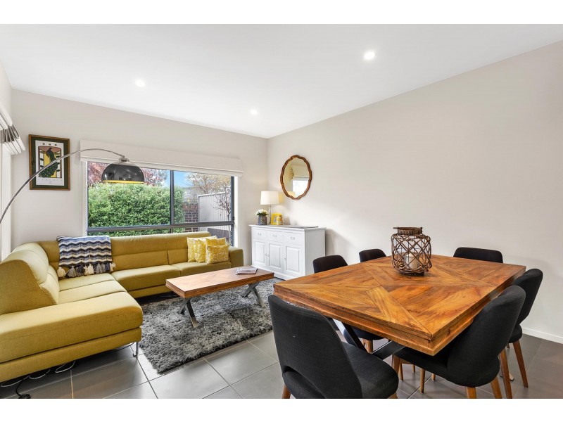 7/21 Francis Forde Boulevard, Forde ACT 2914