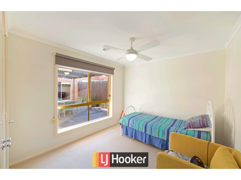 213 Anthony Rolfe Avenue, Gungahlin ACT 2912