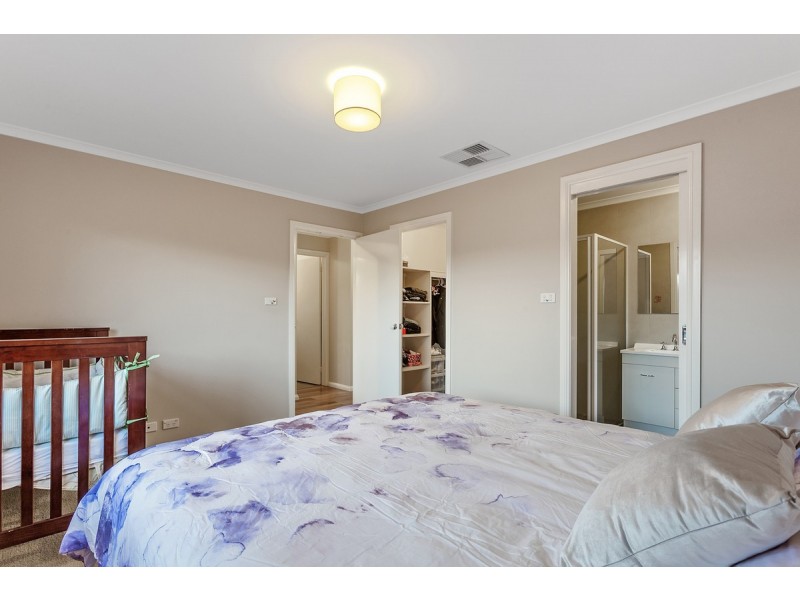 15 Eurobin Street, Harrison ACT 2914