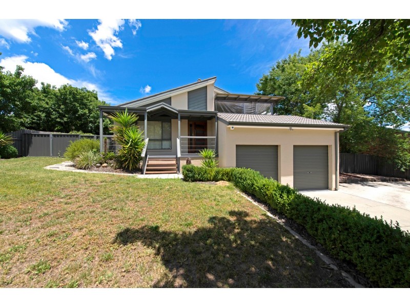 12 Callaway Crescent, Gordon ACT 2906