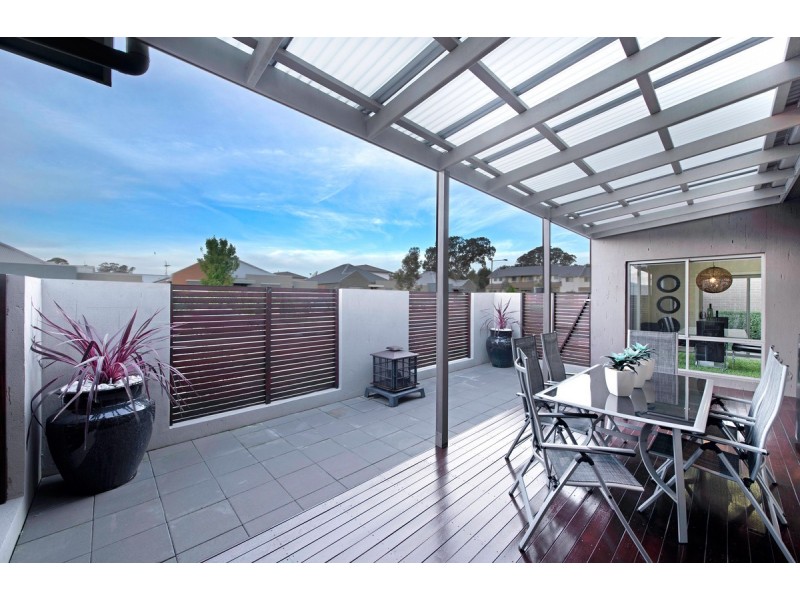 6 Ivy Kent Street, Forde ACT 2914