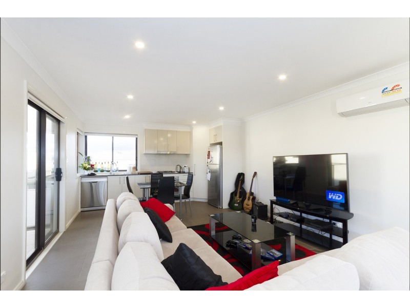 16/48 Abena Avenue, Crace ACT 2911