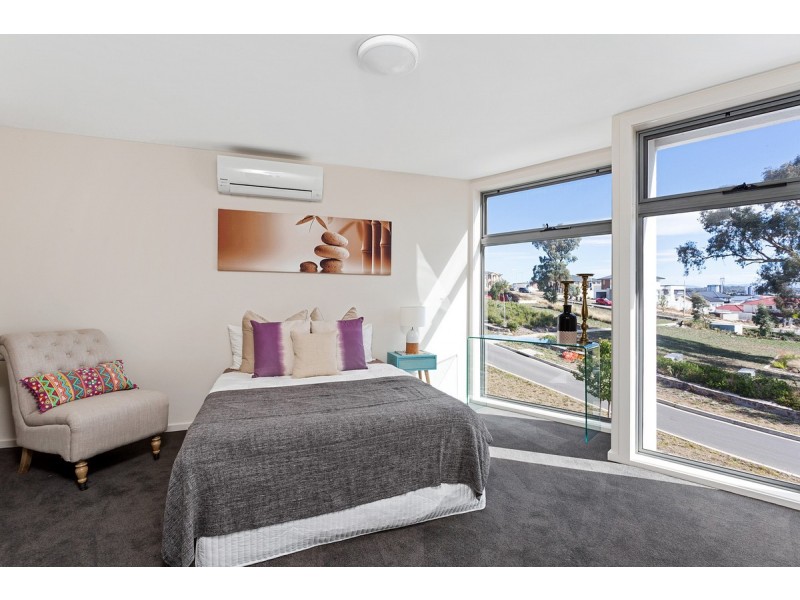 5C Bellbird Loop, Lawson ACT 2617