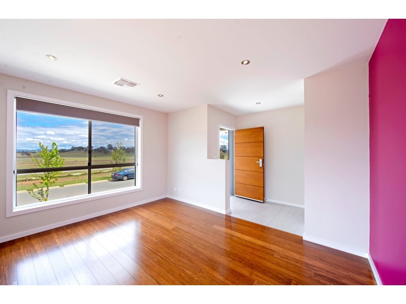 87 Ormiston Street, Harrison ACT 2914