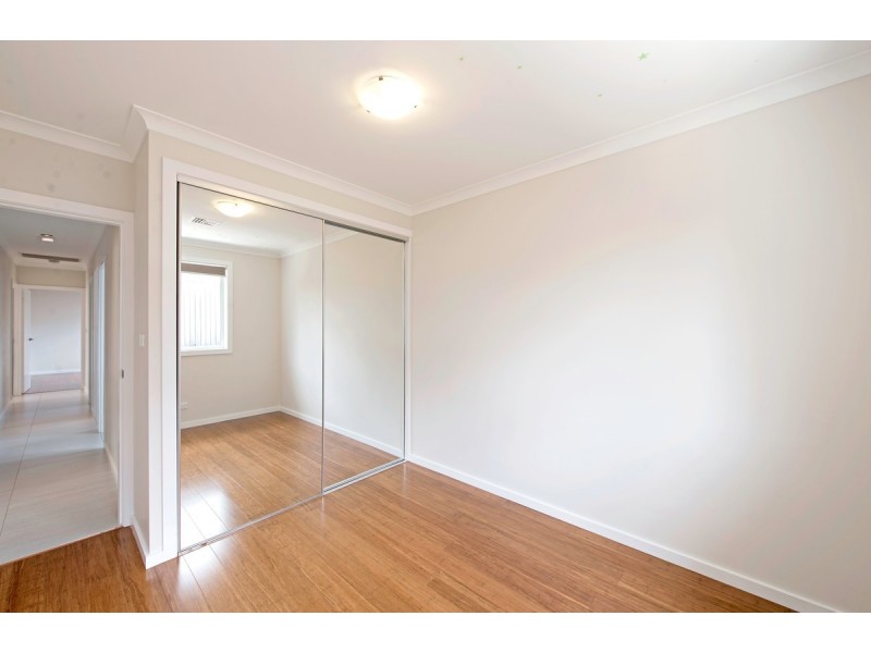 87 Ormiston Street, Harrison ACT 2914