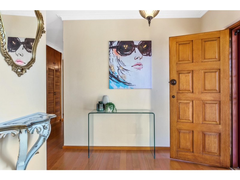 69 Mackellar Crescent, Cook ACT 2614