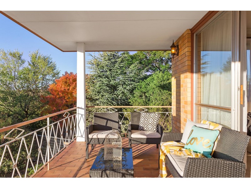 69 Mackellar Crescent, Cook ACT 2614