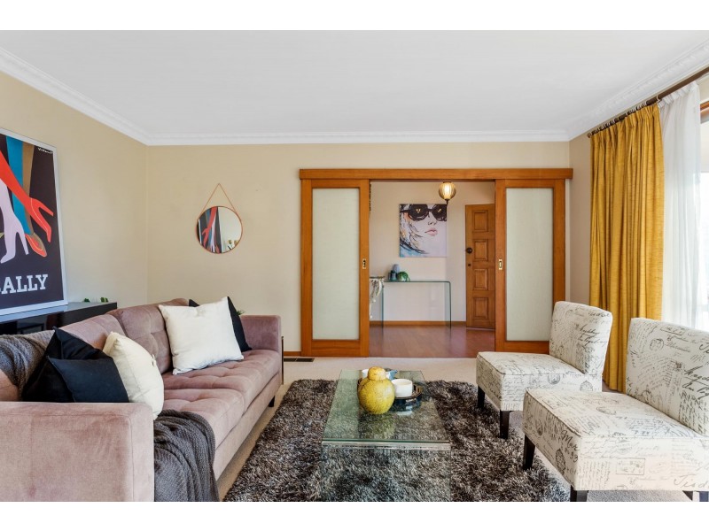 69 Mackellar Crescent, Cook ACT 2614