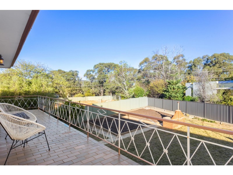 69 Mackellar Crescent, Cook ACT 2614