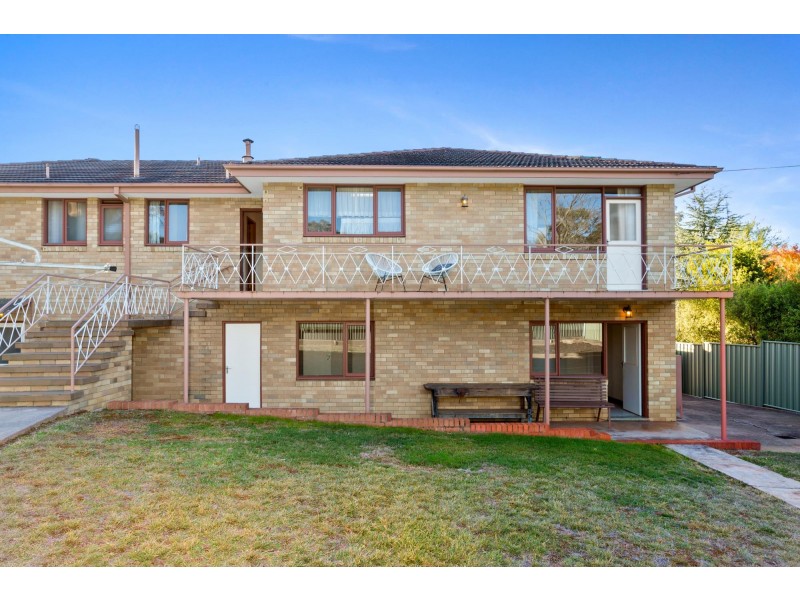 69 Mackellar Crescent, Cook ACT 2614