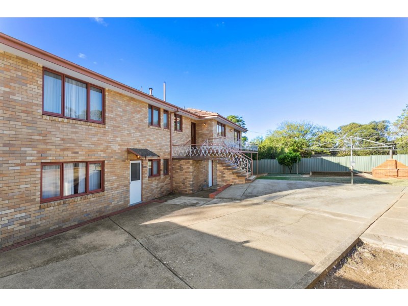 69 Mackellar Crescent, Cook ACT 2614